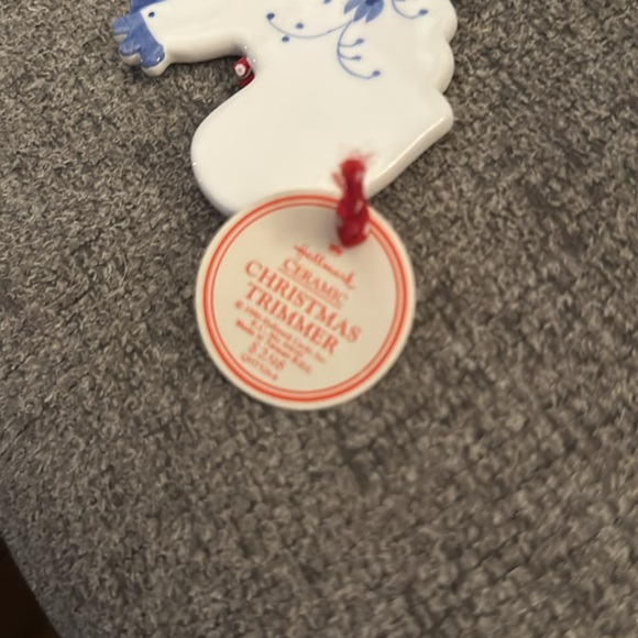 VTG Blue and white porcelain chicken ornaments - Picture 5 of 5